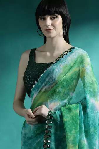 Green tie & dye printed saree with blouse piece