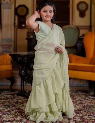 Sea green girls saree with blouse 3