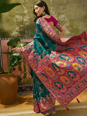 Green woven design saree with unstitched blouse 4