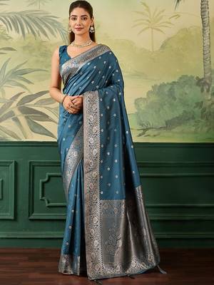 Teal zari silk blend handloom banarasi saree 1