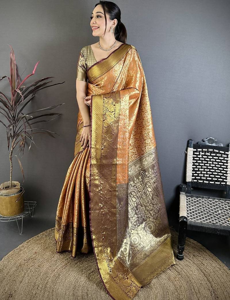Gold ethnic motifs zari silk blend heavy work kanjeevaram saree