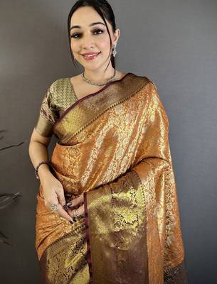 Gold ethnic motifs zari silk blend heavy work kanjeevaram saree 3