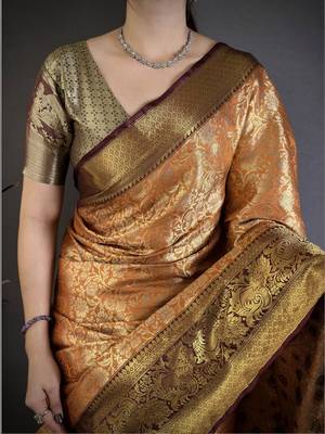 Gold ethnic motifs zari silk blend heavy work kanjeevaram saree 4