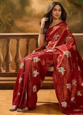 Maroon woven design banarasi saree with blouse piece 5