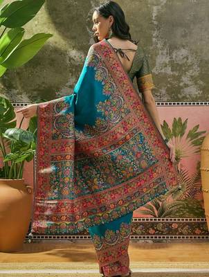 Teal position printed zari weaving saree with contrast blouse piece 5