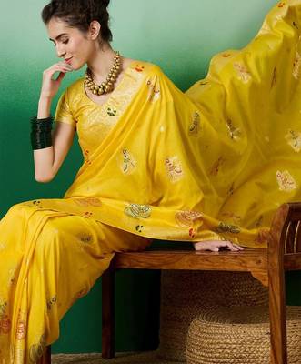 Yellow ethnic motif zari woven kanjeevaram saree with blouse 1