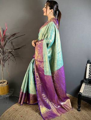 Blue woven design zari silk blend kanjeevaram saree 3