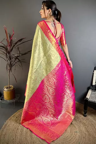 Green woven design zari silk blend kanjeevaram saree