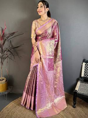 Purple woven design zari silk blend handloom kanjeevaram saree 2