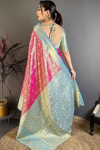 Magenta woven design zari silk blend kanjeevaram saree