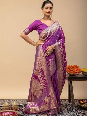 Purple women woven design zari art silk saree 2