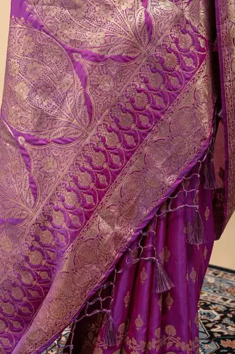 Purple women woven design zari art silk saree