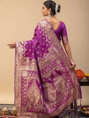 Purple women woven design zari art silk saree 5