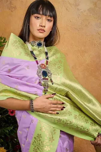 Purple ethnic motifs woven design saree with unstitched blouse