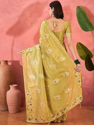 Green woven design banarasi saree with blouse piece 3