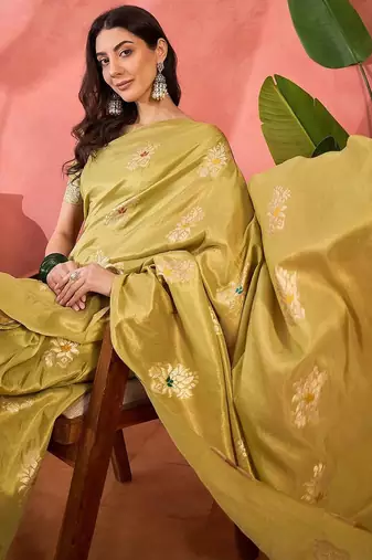 Green woven design banarasi saree with blouse piece