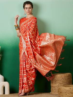 Orange zari woven kanjeevaram saree with blouse piece 2