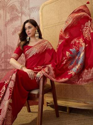 Red floral zari heavy work saree with blouse piece 5