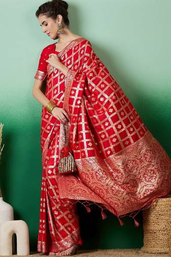 Red zari woven kanjeevaram saree with blouse piece