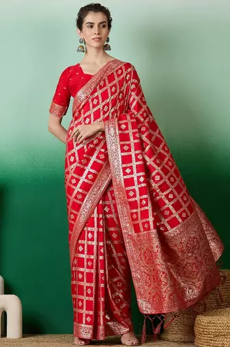 Red zari woven kanjeevaram saree with blouse piece