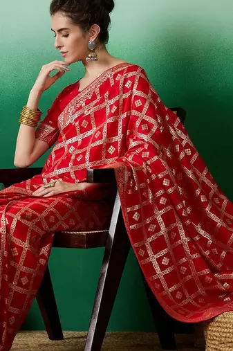 Red zari woven kanjeevaram saree with blouse piece