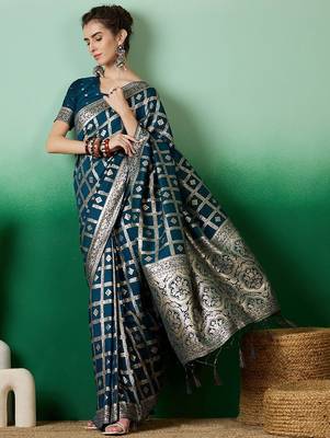 Teal zari woven checkered saree with blouse 5