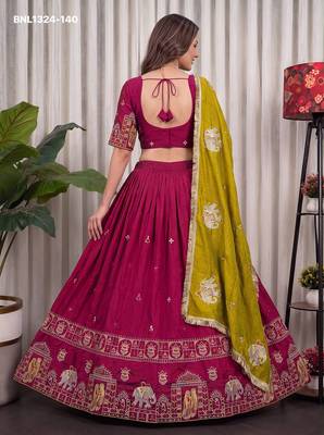 Dark Pink Mirror Work Navratri Lehenga Choli Set 3