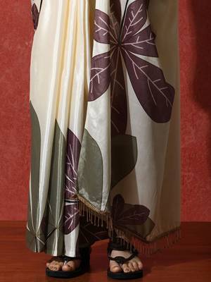 Off white ready to wear satin floral digital printed saree 4