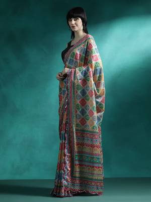 Green geometric printed mirror work saree 2