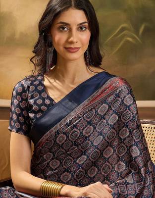 Navy blue women printed ajrakh saree with blousepiece 5