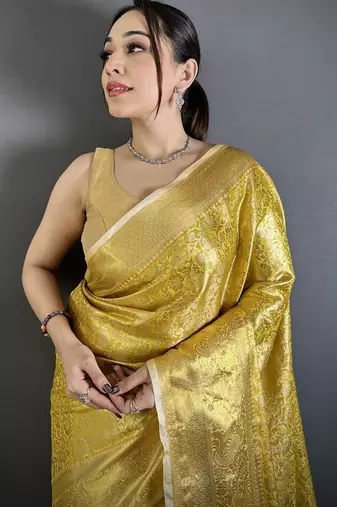 Gold woven design zari silk blend kanjeevaram saree