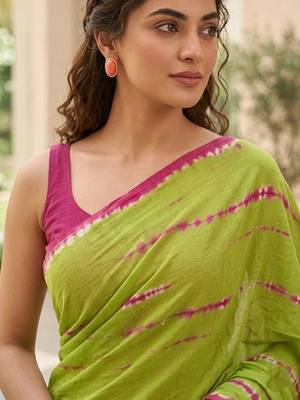 Green shibori printed  cotton saree with blouse piece 2