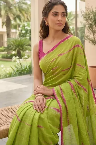 Green shibori printed  cotton saree with blouse piece