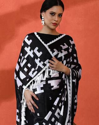 Black embellished abstract printed digital printed satin saree with blouse piece 5
