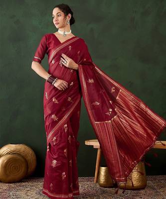 Red woven design kanjeevaram saree with blouse piece 1