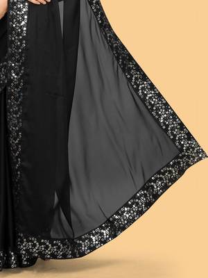 Black black sequinned  georgette sungudi saree 5