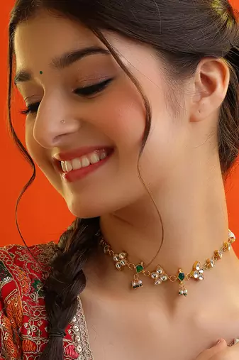 Gold plated kundan green and white stone choker necklace