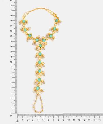 Gold plated kundan green haathphool 5