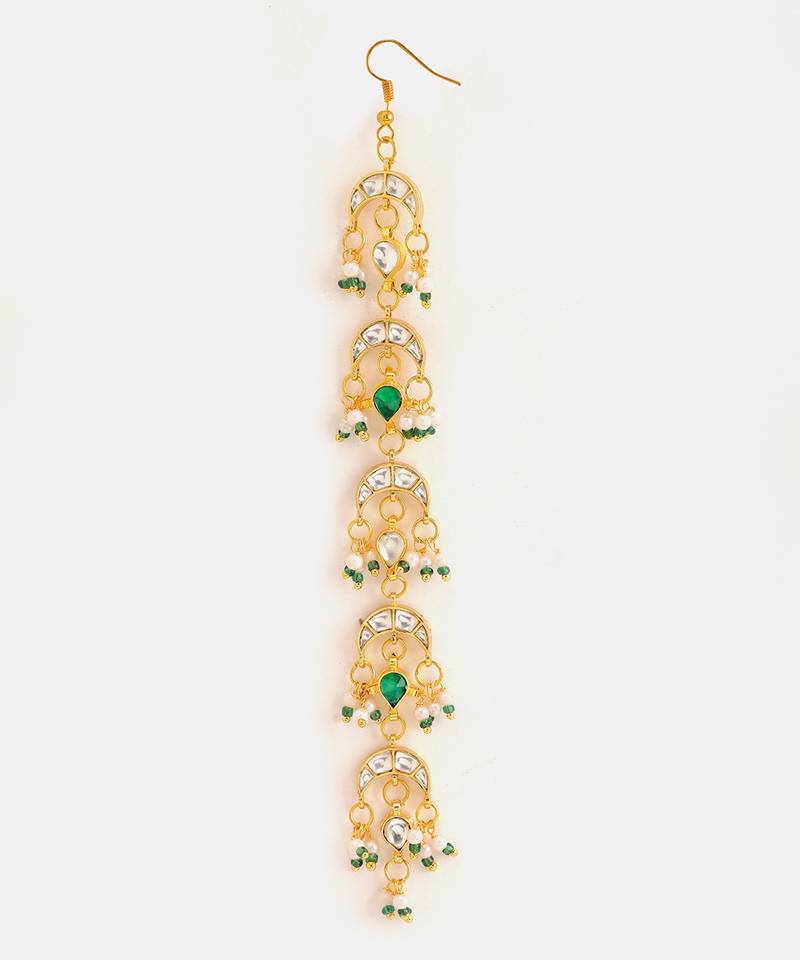 Gold plated kundan green stone parandi