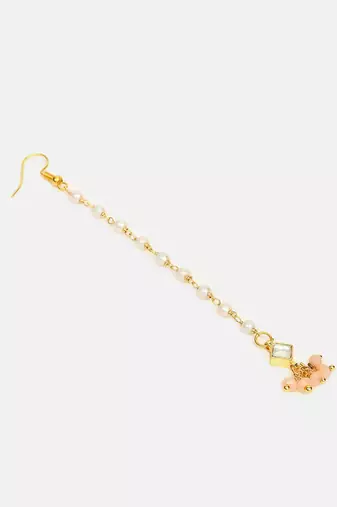 Gold plated kundan peach beaded maang tikka with earrings
