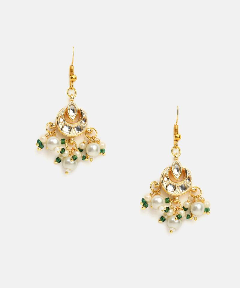 Gold plated kundan green and white beaded maang tikka with earrings
