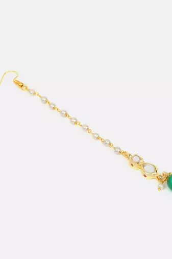 Gold plated kundan green beaded maang tikka with earrings