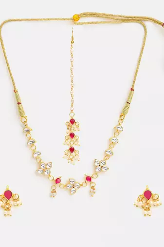 Gold plated kundan pink stone necklace set with maang tikka