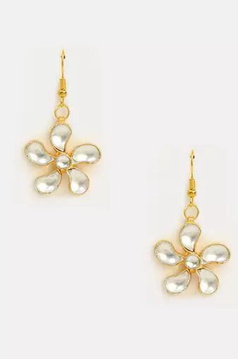 Gold plated kundan white stones floral maang tikka with earrings