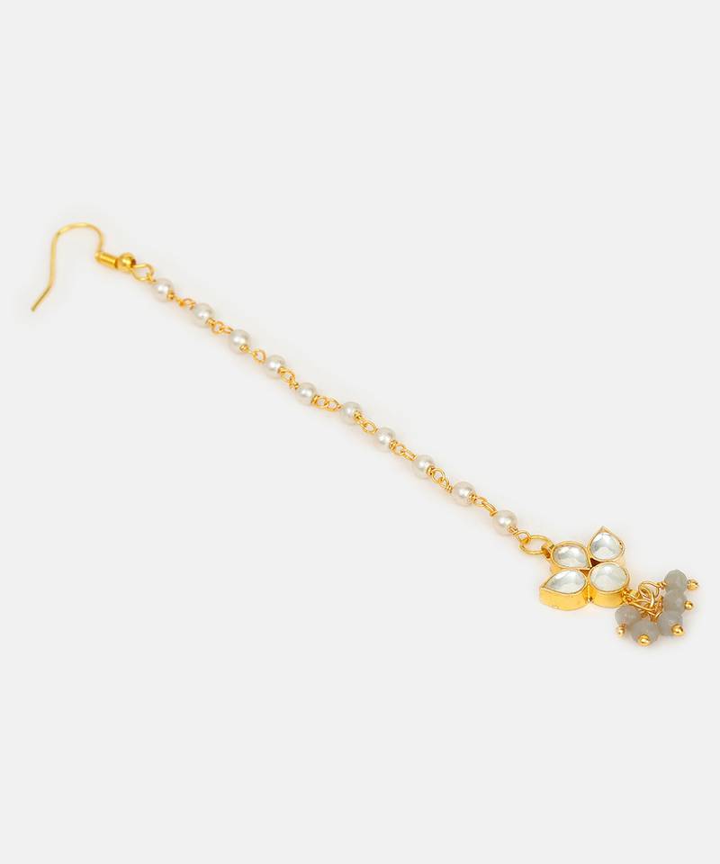 Gold plated kundan grey beaded maang tikka with earrings