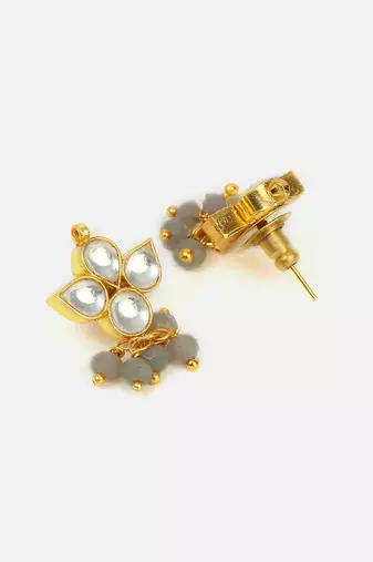 Gold plated kundan grey beaded maang tikka with earrings