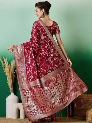 Maroon ethnic motif zari woven kanjeevaram saree with blouse 3