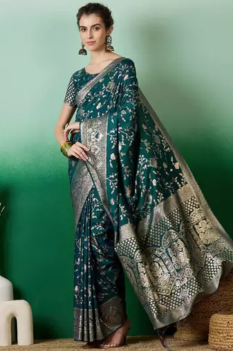 Green ethnic motif zari woven kanjeevaram saree
