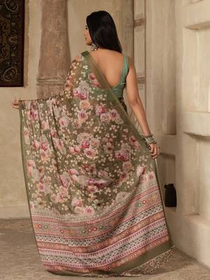Olive digital printed super soft saree with unstitched blouse 4