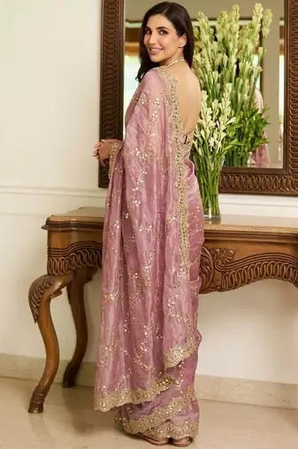 Pink embellished sarees with unstitched blouse piece